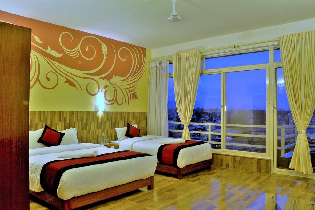 Hotel City Inn - Mountain View Pokhara Bagian luar foto