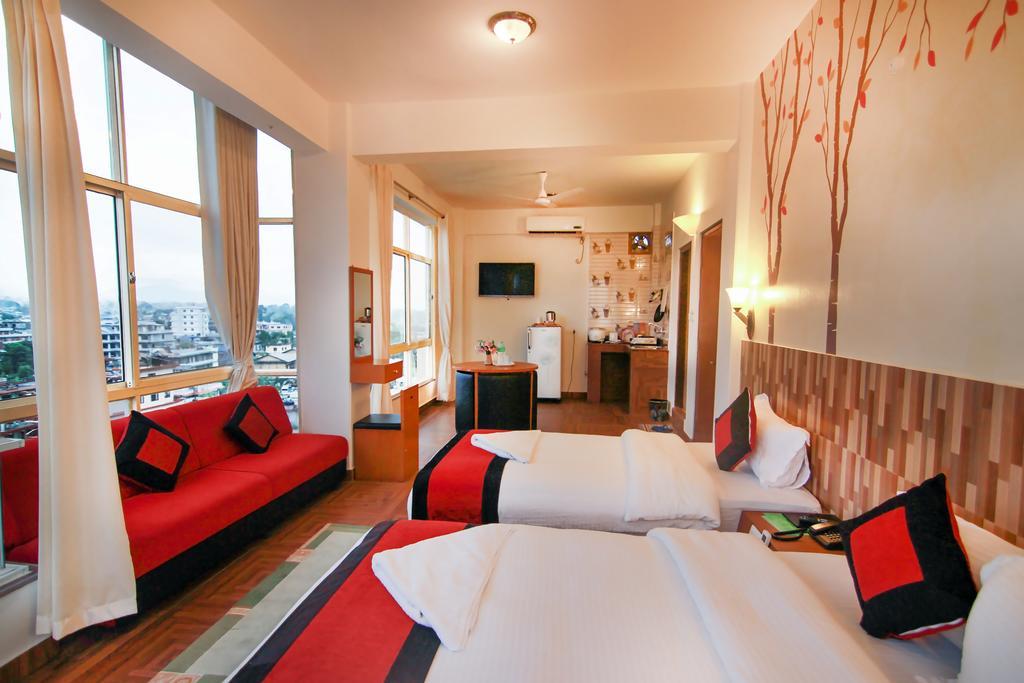 Hotel City Inn - Mountain View Pokhara Bagian luar foto