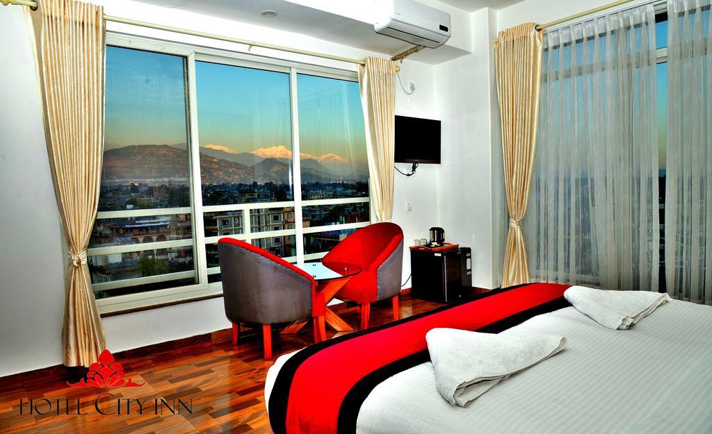 Hotel City Inn - Mountain View Pokhara Bagian luar foto