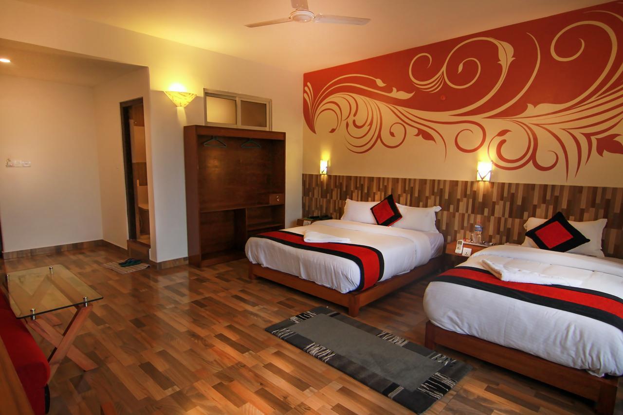 Hotel City Inn - Mountain View Pokhara Bagian luar foto